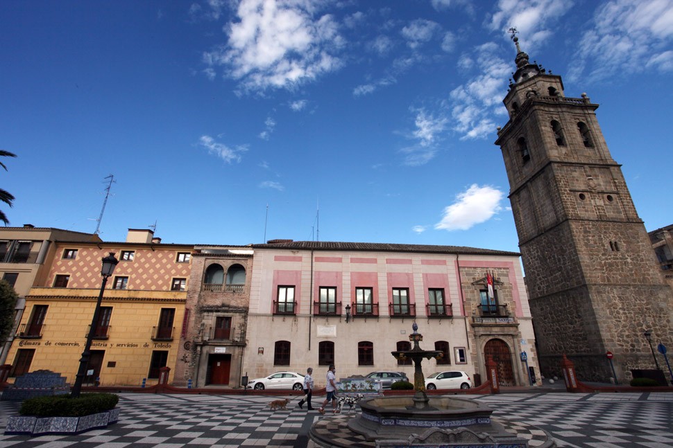 Plaza Del Pan En Talavera De La Reina